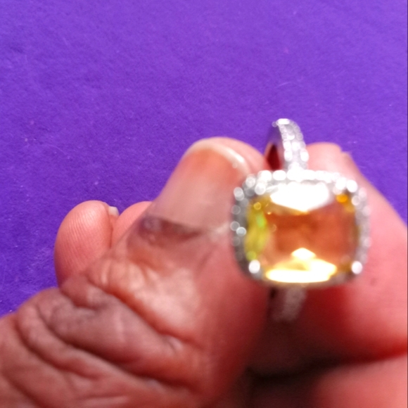 Yellow solitaire w cz accents - Picture 2 of 5